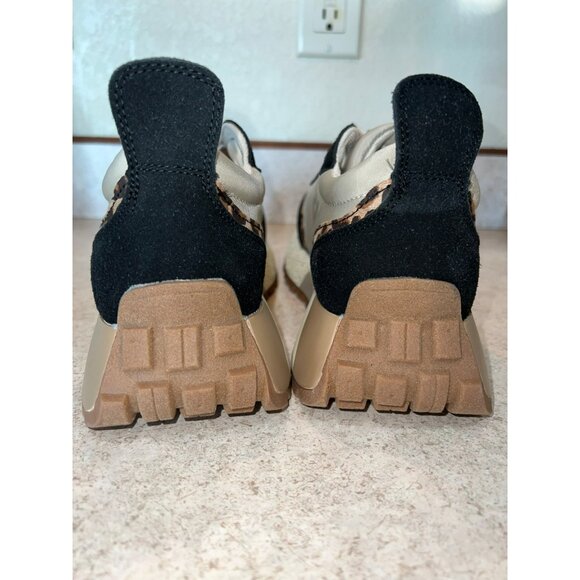 Very G Leopard Print Womens Sneakers Size 8.5 With Star Detail & Chunky Sole Bei - Picture 4 of 6